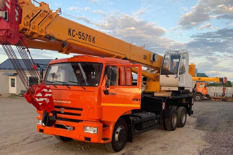 Автокран Камаз Ивановец КС-5576K