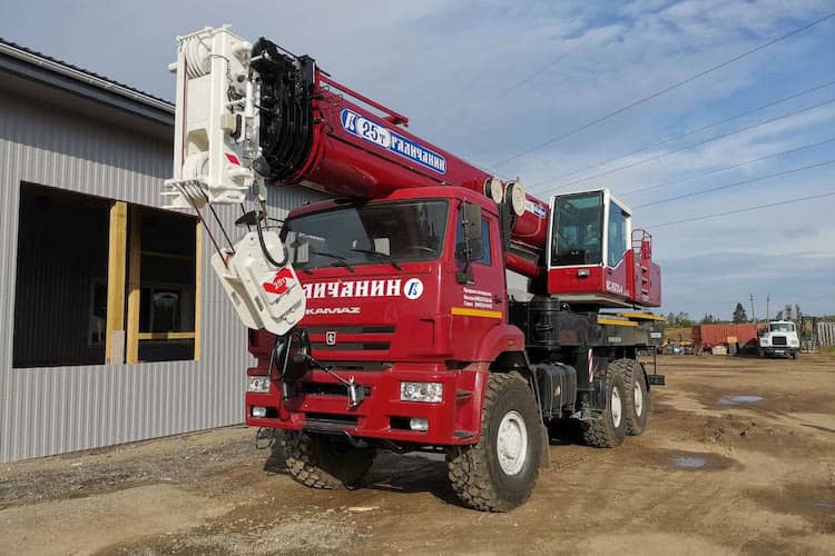 Автокран Вездеход Камаз Галичанин 40 метров