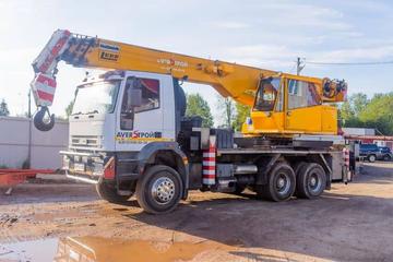 Автокран Hellmich Luna