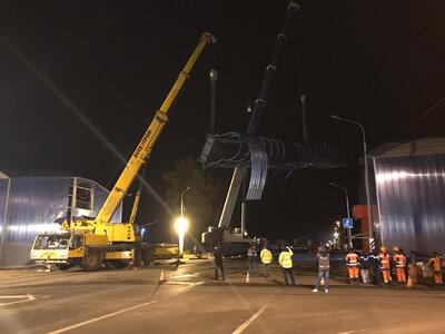 Устранение последствий сноса моста самосвалом в Любани